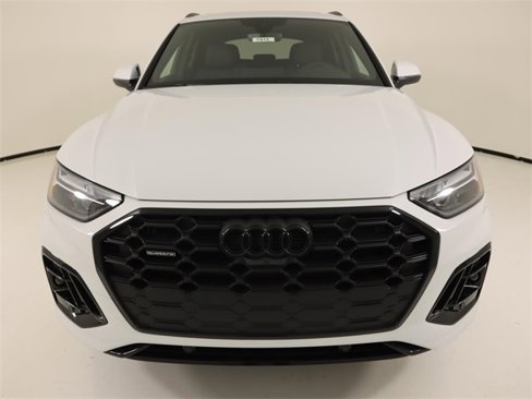 Used 2025 Audi Q5 2.0T Premium Plus image 8