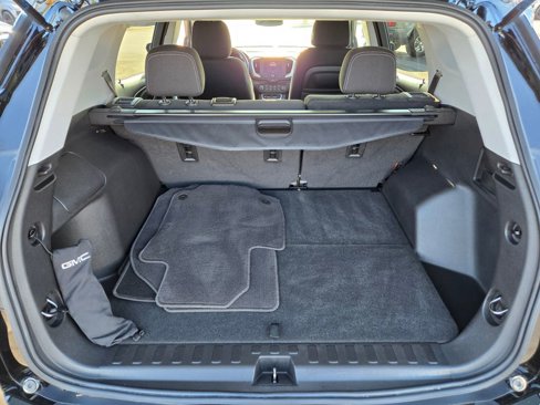 Used 2022 GMC Terrain SLE w/ LPO, Cargo Package image 14
