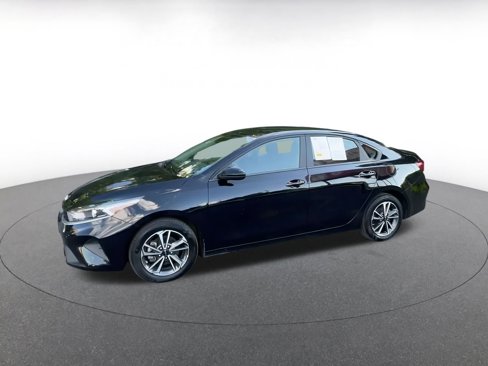 Used 2024 Kia Forte LXS image 8