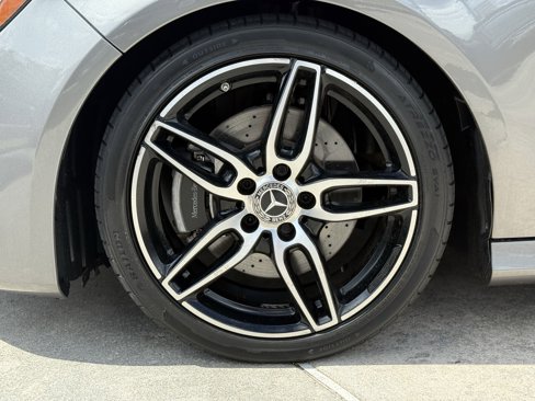 Used 2019 Mercedes-Benz CLA 250 image 12