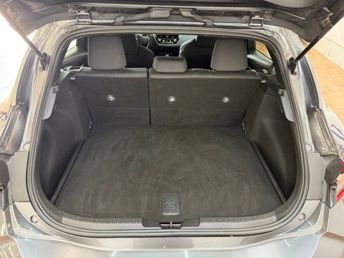 Used 2023 Toyota Corolla SE image 15