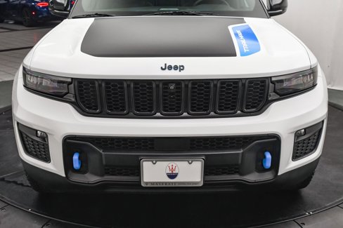Used 2023 Jeep Grand Cherokee Trailhawk image 28