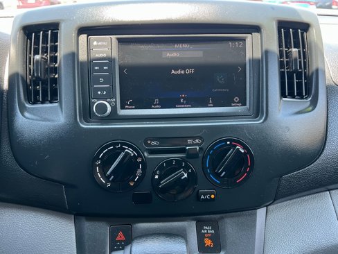 Used 2020 Nissan NV200 S image 23