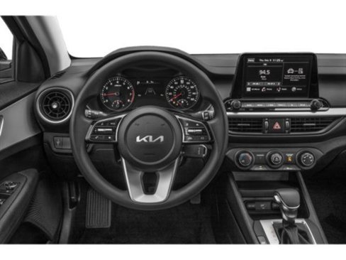 Used 2022 Kia Forte LXS image 7
