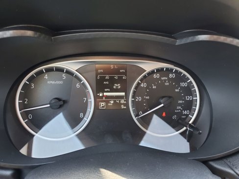 New 2025 Nissan Versa S w/ Trunk Package image 22