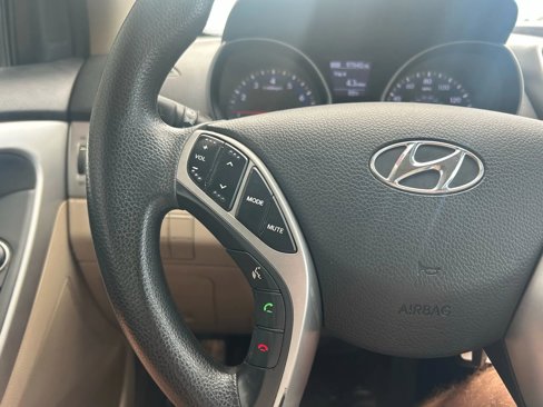 Used 2016 Hyundai Elantra GT image 6