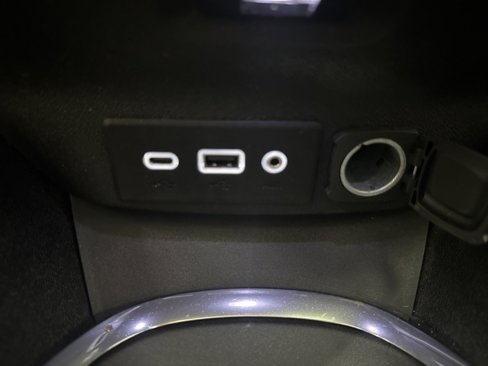 Used 2019 Chevrolet Malibu LT image 18