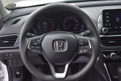 Used 2019 Honda Accord LX image 16