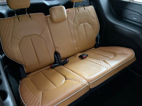 Used 2023 Chrysler Pacifica Pinnacle image 29