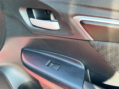 Used 2019 Honda Fit EX image 34