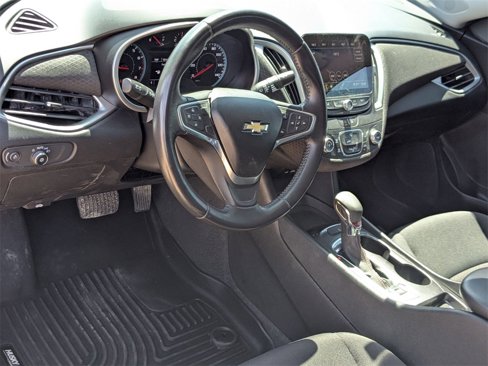 Used 2022 Chevrolet Malibu RS image 11