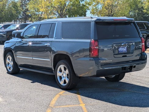 Used 2019 Chevrolet Suburban LT image 6