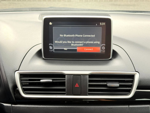 Used 2015 MAZDA MAZDA3 i Touring image 50