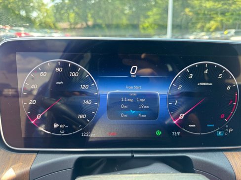 Used 2023 Mercedes-Benz C 300 4MATIC Sedan image 13