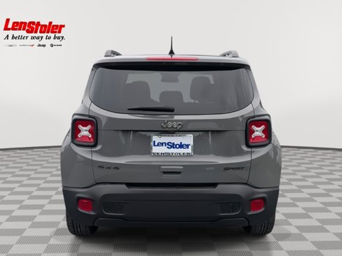 Used 2021 Jeep Renegade Sport w/ Sport Appearance Group image 4
