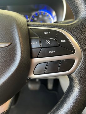 Used 2020 Chrysler Voyager Lxi image 27