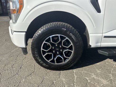 Certified 2021 Ford F150 XLT w/ Equipment Group 301A Mid image 10