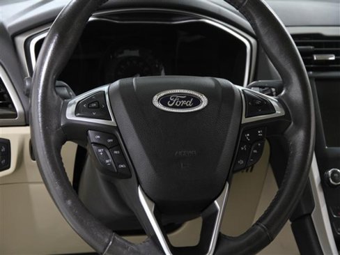 Used 2014 Ford Fusion Energi SE image 9