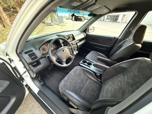 Used 2004 Honda CR-V LX image 13