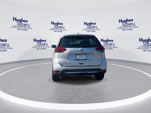 Used 2019 Nissan Rogue S image 9