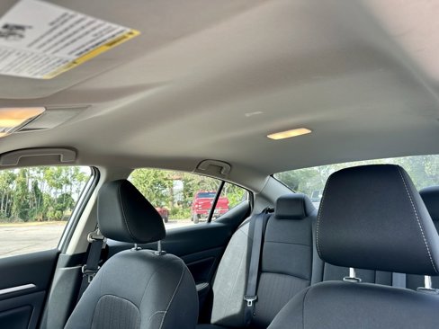 Used 2022 Nissan Altima 2.5 SV image 25