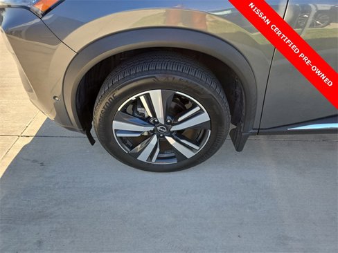 Used 2023 Nissan Rogue SL w/ SL Premium Package image 32