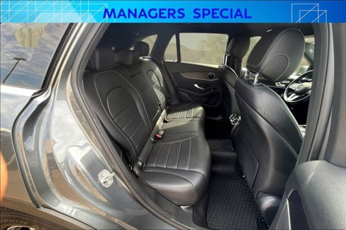 Used 2021 Mercedes-Benz GLC 300 image 26