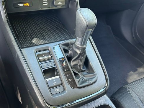 Used 2023 Honda CR-V LX image 32