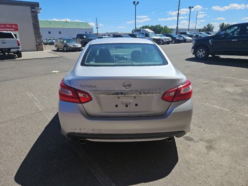 Used 2016 Nissan Altima 2.5 S image 4