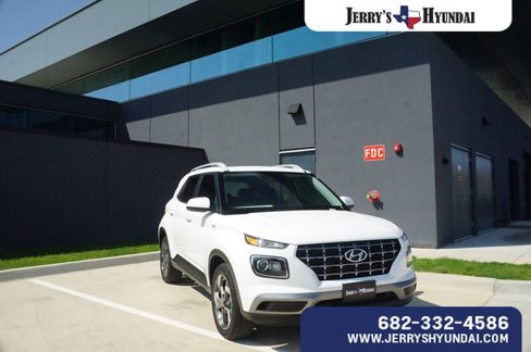 New 2025 Hyundai Venue SEL image 1