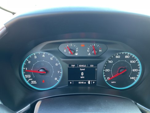 Used 2019 Chevrolet Equinox LS w/ LS Convenience Package image 23