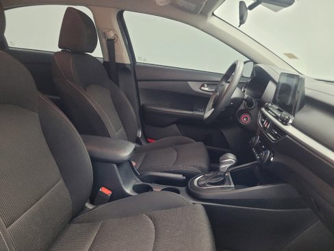 Used 2019 Kia Forte LXS image 21