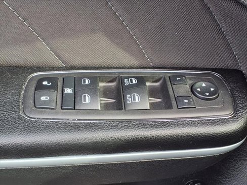 Used 2023 Dodge Charger SXT image 14