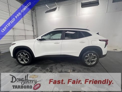 Certified 2024 Chevrolet Trax LT w/ Driver Confidence Package image 6