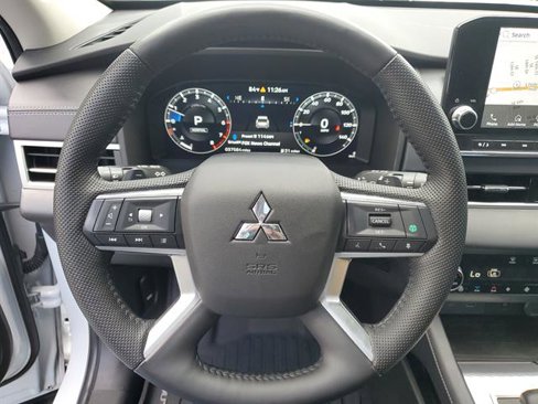 Used 2023 Mitsubishi Outlander SEL image 42