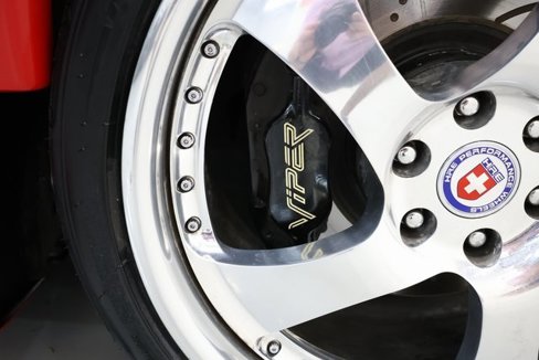 Used 1997 Dodge Viper GTS image 88
