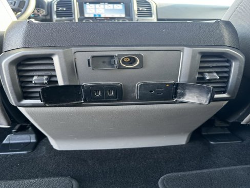 Used 2018 Ford F150 XLT w/ Equipment Group 302A Luxury image 30