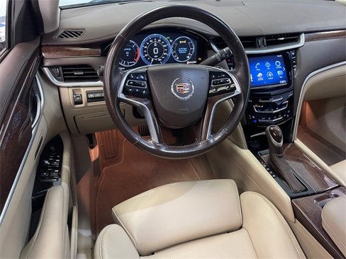 Used 2015 Cadillac XTS Premium image 7