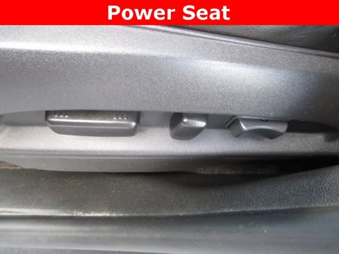 Used 2016 Chevrolet Equinox LTZ w/ Enhanced Convenience Package image 20