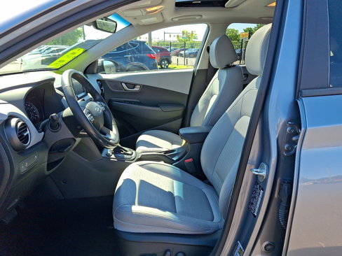 Used 2018 Hyundai Kona Limited image 13