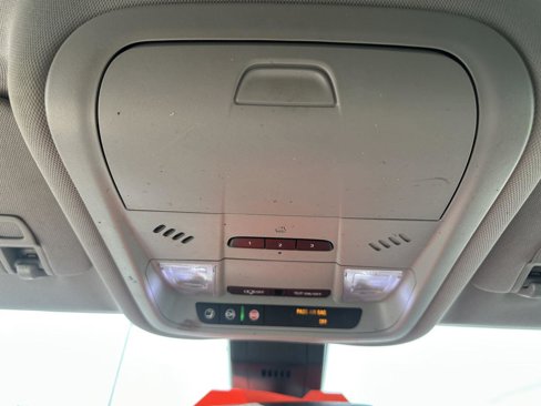 Used 2019 Chevrolet Equinox LT w/ Driver Convenience Package image 37