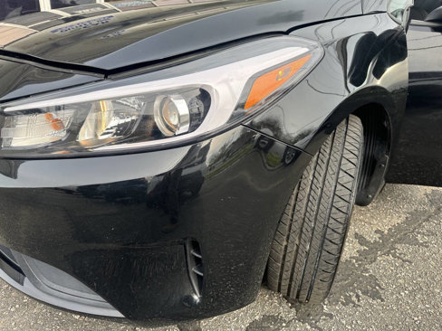Used 2017 Kia Forte LX image 32