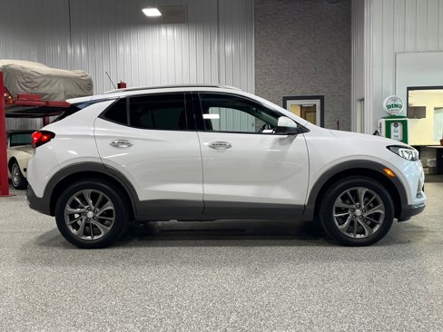 Certified 2022 Buick Encore GX Essence w/ Advanced Technology Package image 6