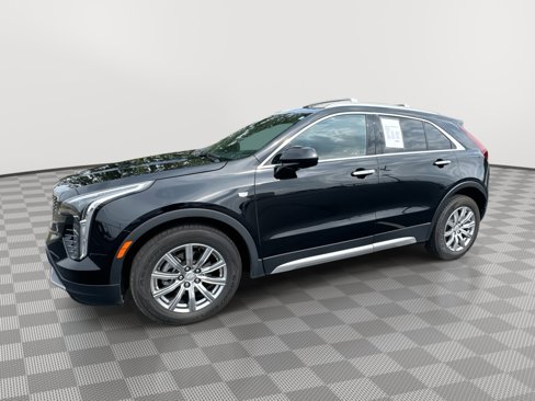 Used 2020 Cadillac XT4 Premium Luxury image 1