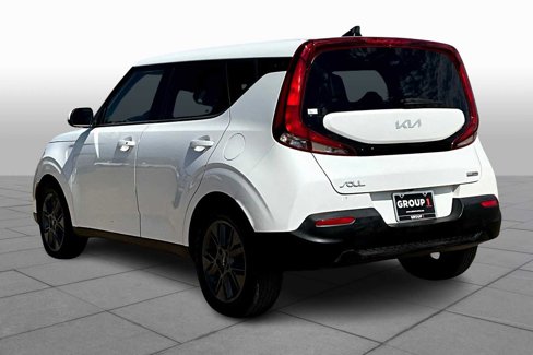 Used 2022 Kia Soul EX image 10