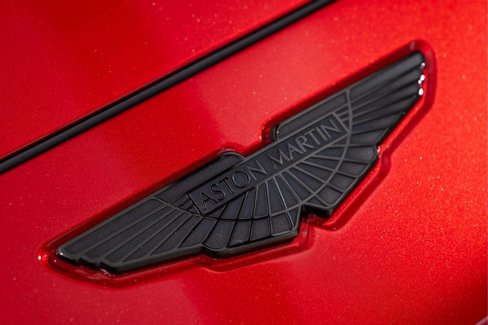 Used 2022 Aston Martin DBX image 36