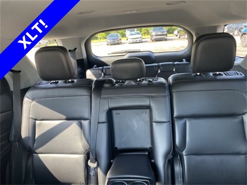 Used 2024 Ford Explorer XLT w/ Equipment Group 202A image 34
