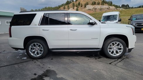 Used 2017 GMC Yukon SLT w/ Open Road Package image 4