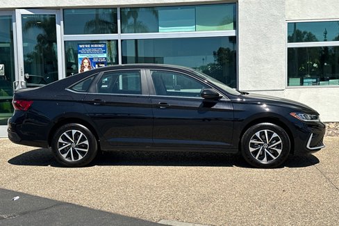 New 2025 Volkswagen Jetta S image 3