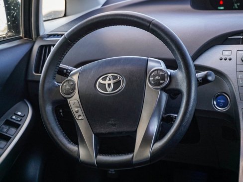 Used 2015 Toyota Prius Persona Series image 17